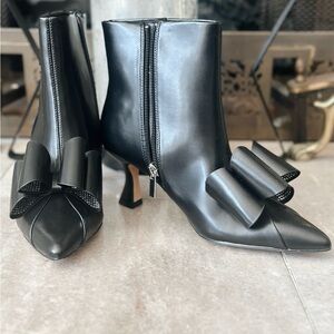 Womens Low Kitten Heel Ankle Boots with Rhinestone Bow